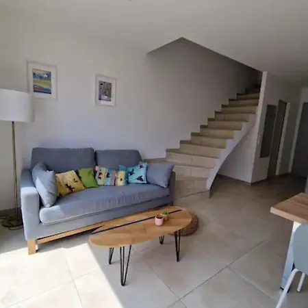 Casa de Férias House 3 With Terrace *