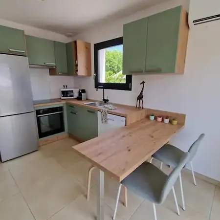 Casa de Férias House 3 With Terrace *